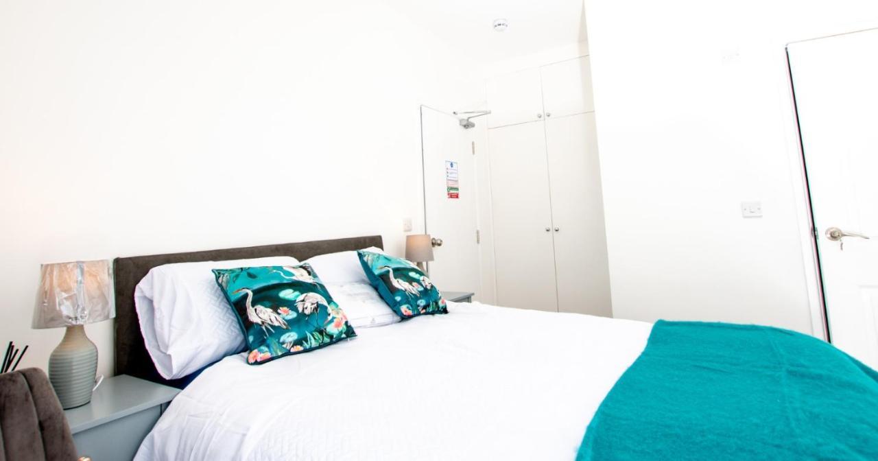 Dunamis Staycation 1 Croydon Exterior photo